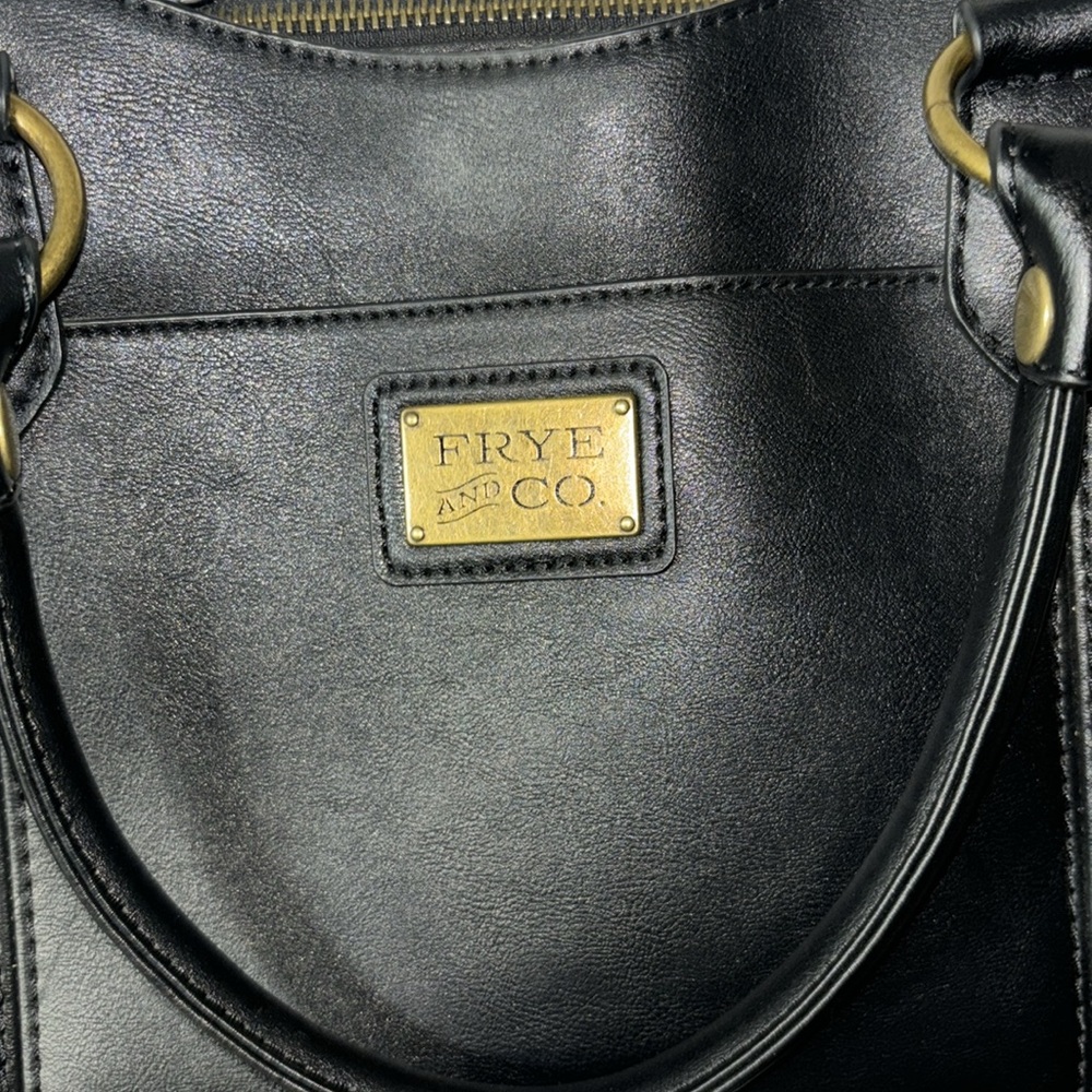 Frye & Co Black Faux Vegan Leather Crossbody Bag Handbag Handle Large Closet - Picture 3 of 6